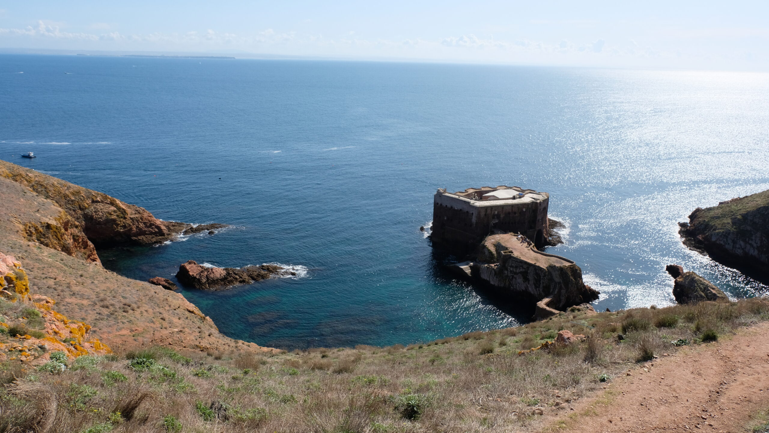 Berlengas tour from Lisbon - Visit the Berlenga Island and the famous fort on a day trip from Lisbon